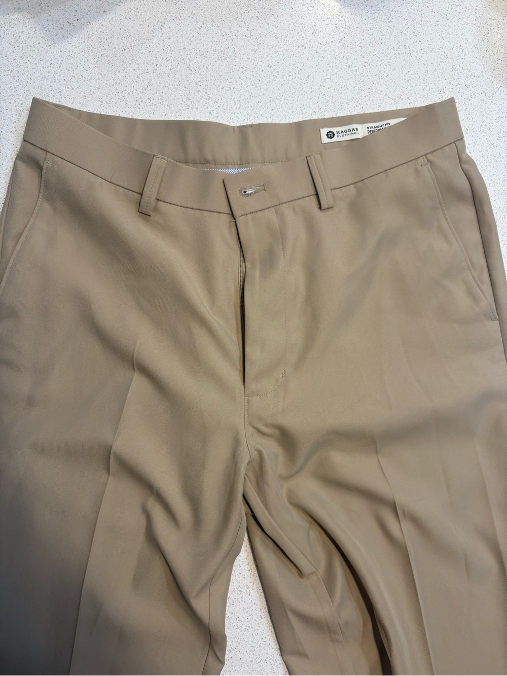 Haggar Straight Fit Khaki Dress Slack Pants (32x34)